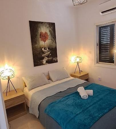 Luxury Apartment In Light House Beach Pafos Zewnętrze zdjęcie