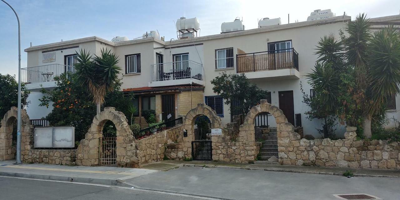 Luxury Apartment In Light House Beach Pafos Zewnętrze zdjęcie